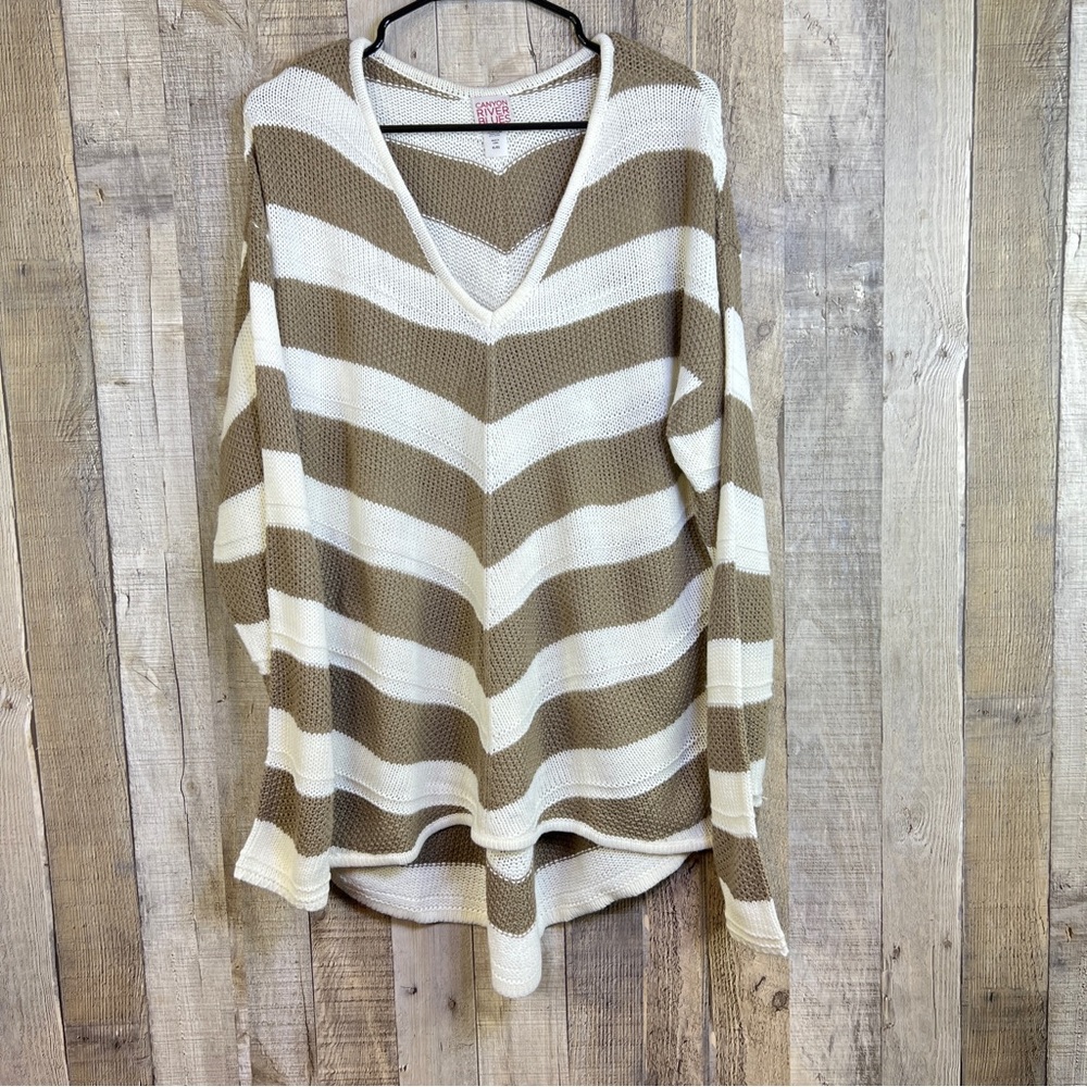 Canyon River Blues Size XL Beige & Cream Color V-Neck Sweater w/Long Sle…